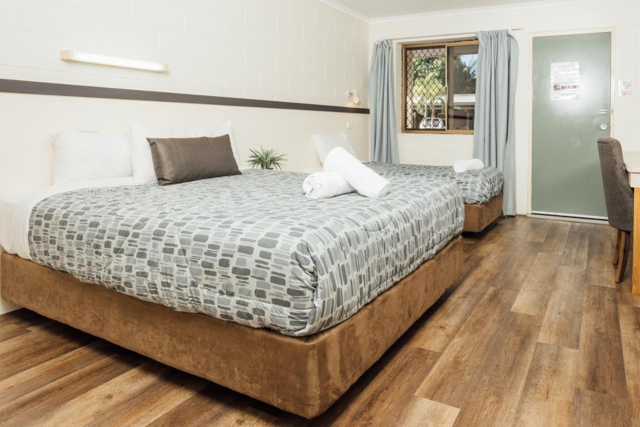 Billabong Lodge Motel Townsville Bagian luar foto