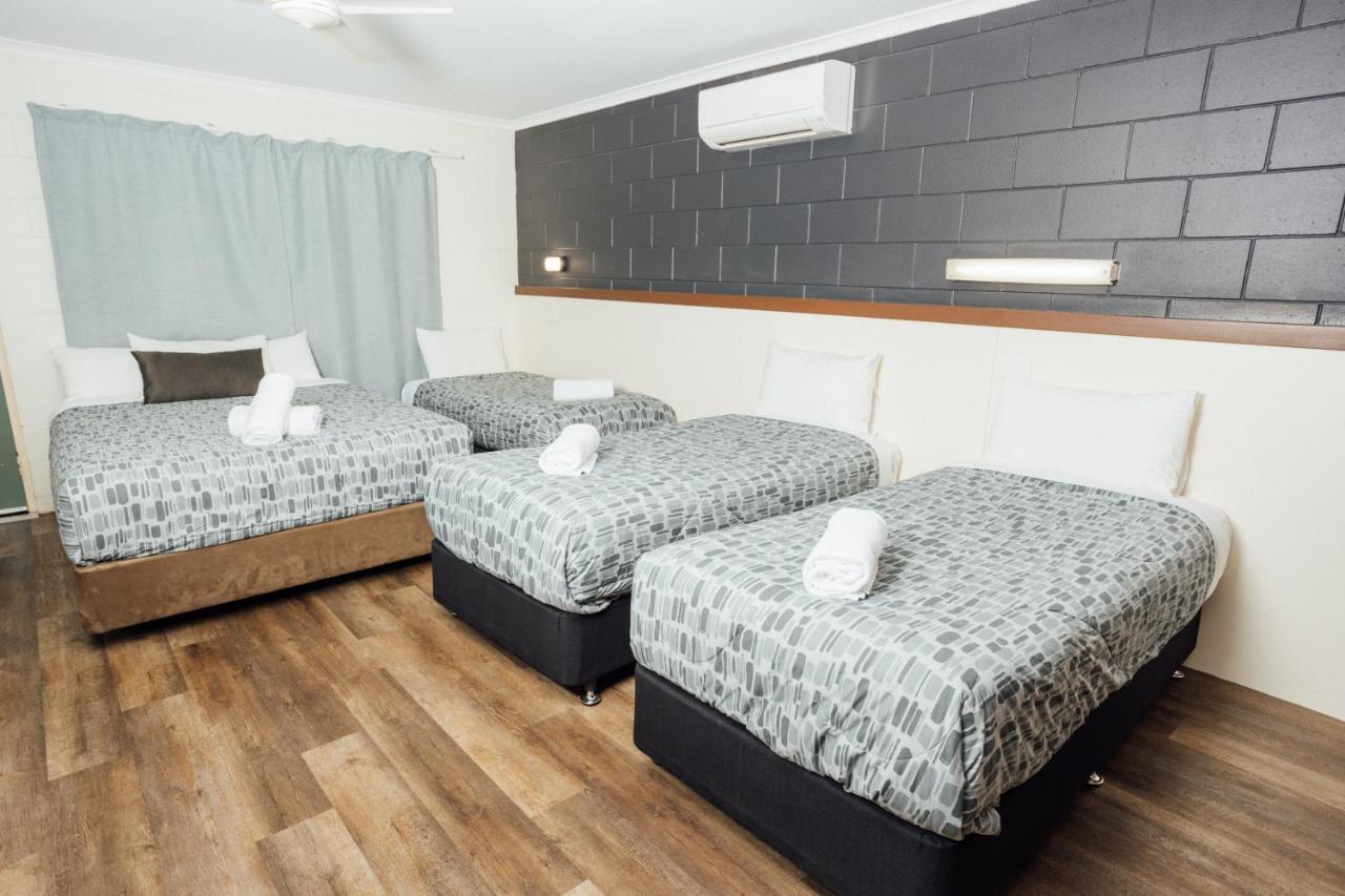 Billabong Lodge Motel Townsville Bagian luar foto