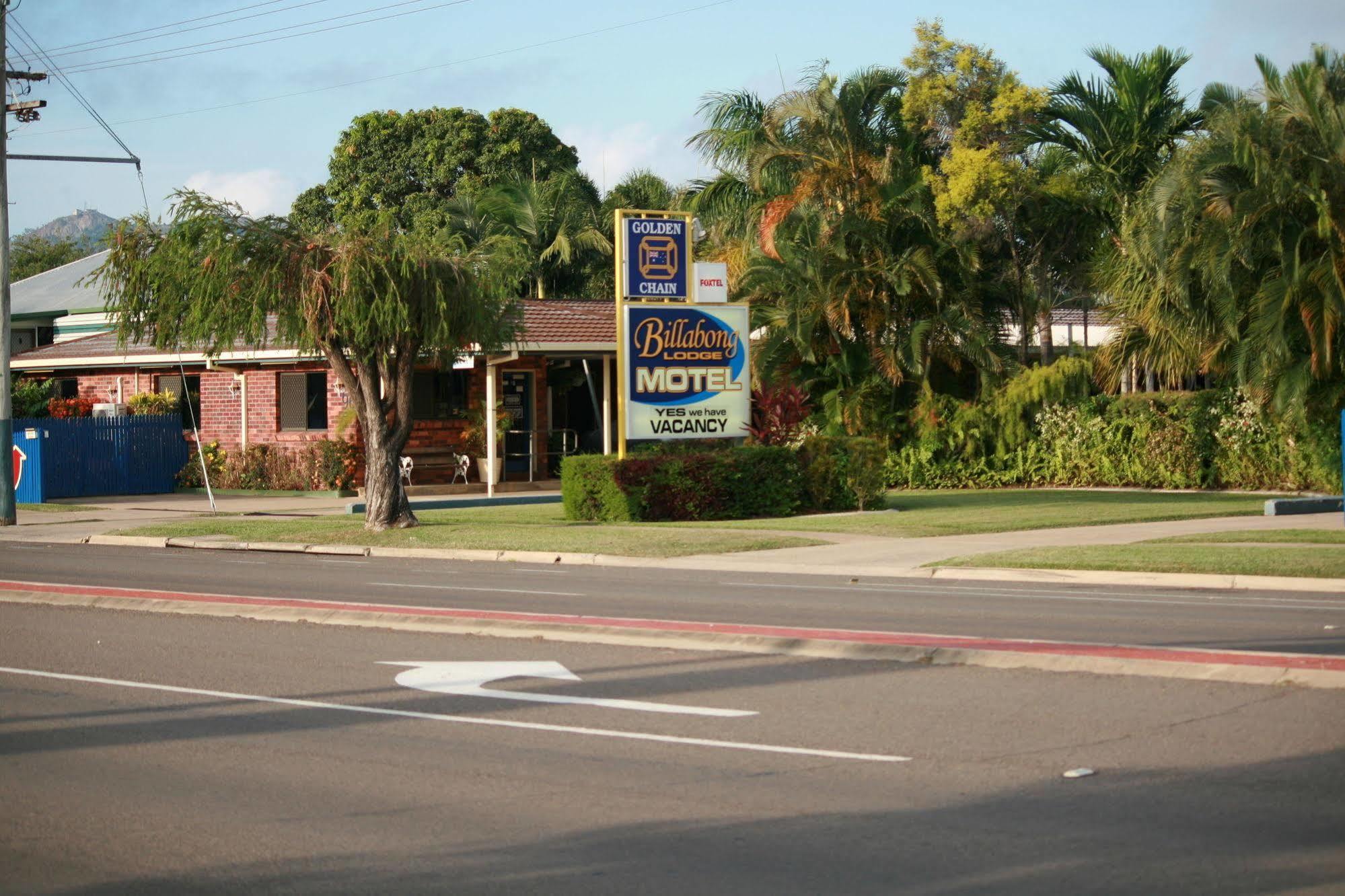 Billabong Lodge Motel Townsville Bagian luar foto