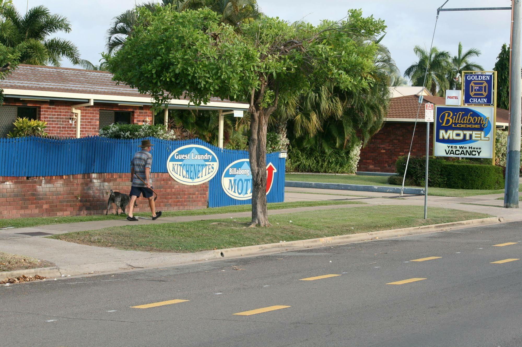 Billabong Lodge Motel Townsville Bagian luar foto